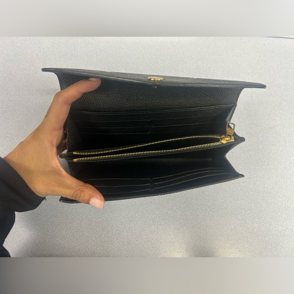 LOUIS VUITTON - BLACK EMILIE Monogram Empreinte Leather WALLET - LIKE NEW! - Picture 3 of 7